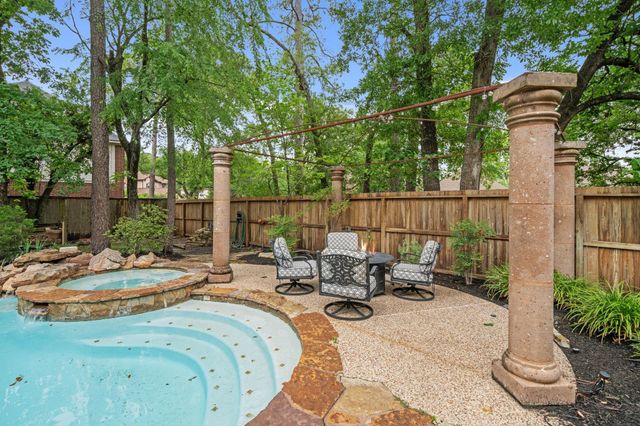 15427 Terrace Oaks Drive, Houston, TX 77068