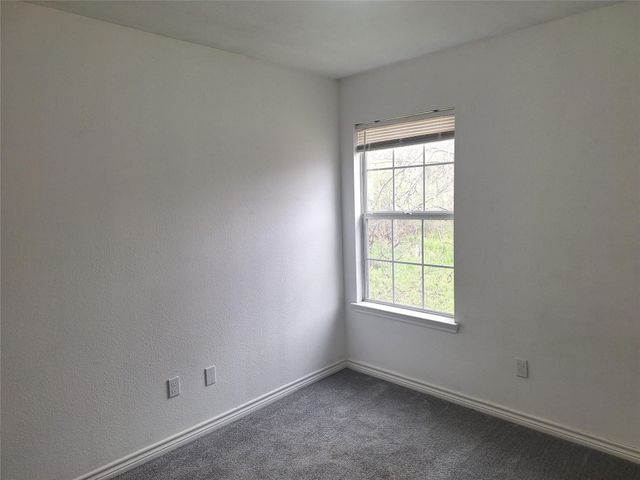 2621 Lee Avenue B, Fort Worth, TX 76164