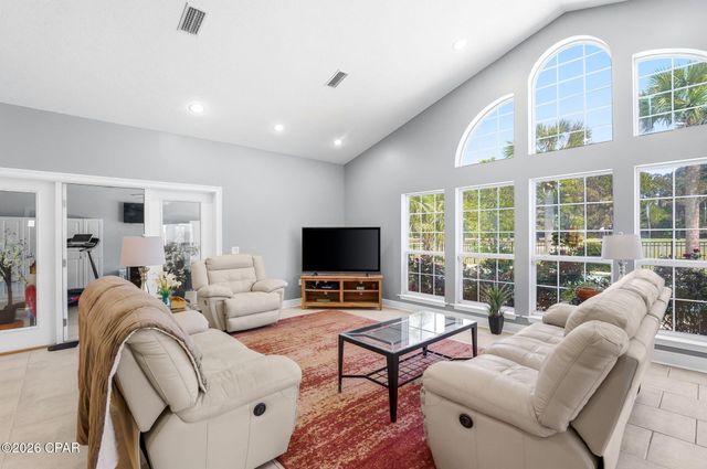 258 E Eagle Drive, Panama City Beach, FL 32407