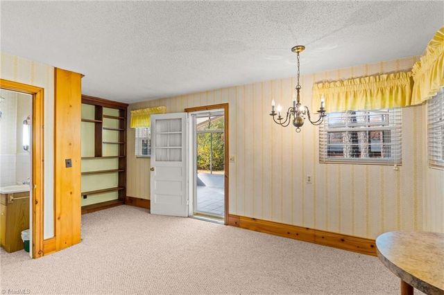 7911 Old US Highway 52, Lexington, NC 27295