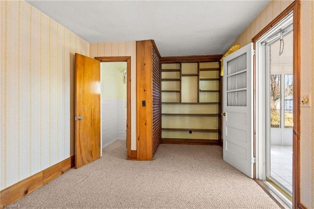 7911 Old US Highway 52, Lexington, NC 27295