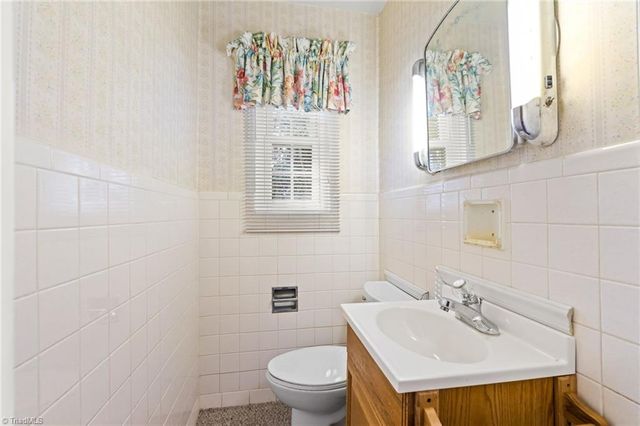 7911 Old US Highway 52, Lexington, NC 27295