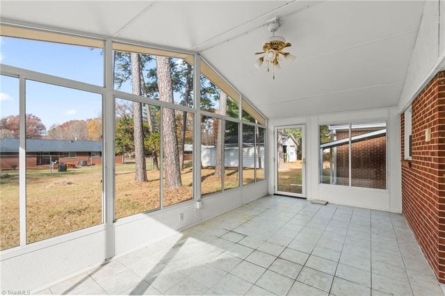 7911 Old US Highway 52, Lexington, NC 27295