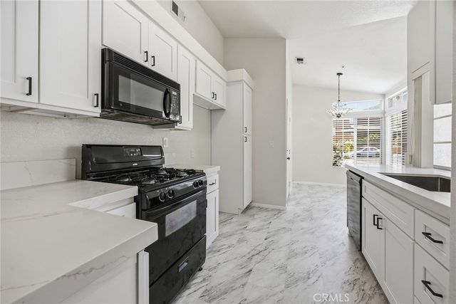 15516 Carrera, Fontana, CA 92337