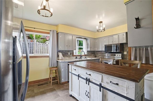 337 Flora Avenue SE, Rome, GA 30161