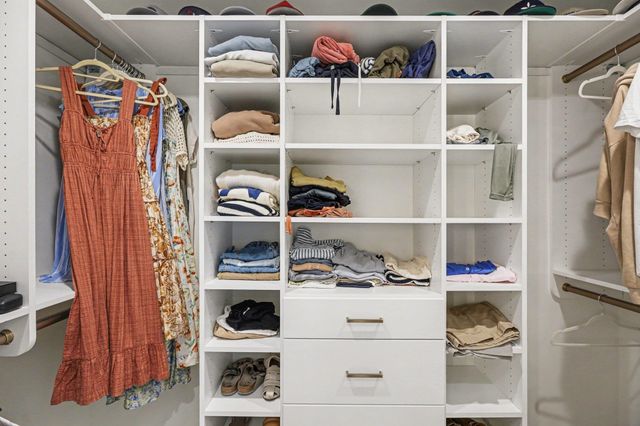 6170 S Tamarack Lane, Maple City, MI 49664