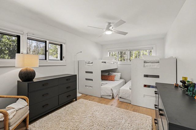 6170 S Tamarack Lane, Maple City, MI 49664