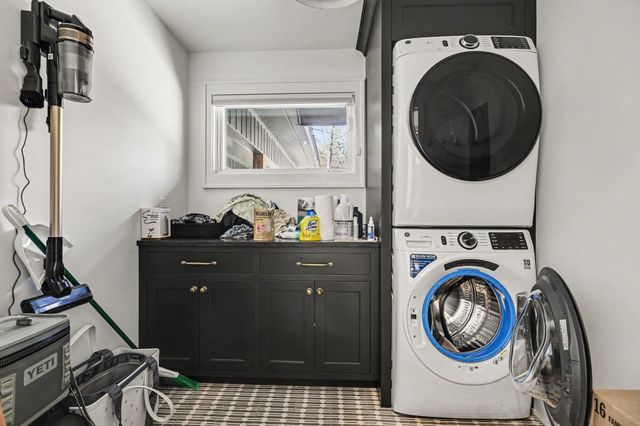 6170 S Tamarack Lane, Maple City, MI 49664