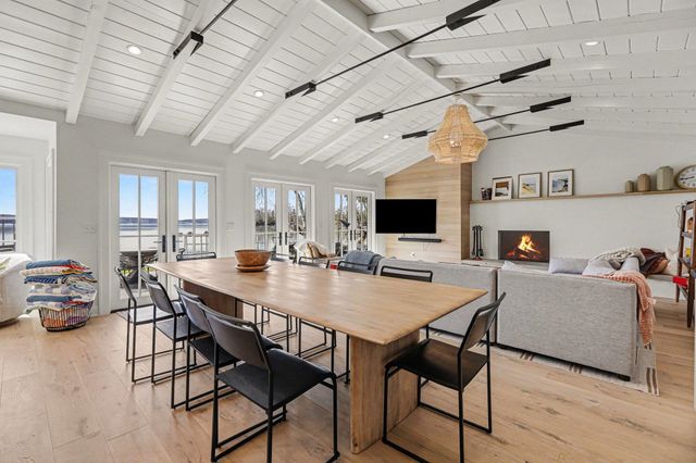 6170 S Tamarack Lane, Maple City, MI 49664