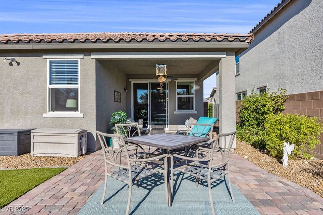 1631 Deep Valley Avenue, North Las Vegas, NV 89084