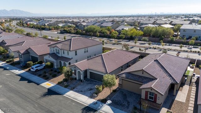 1631 Deep Valley Avenue, North Las Vegas, NV 89084
