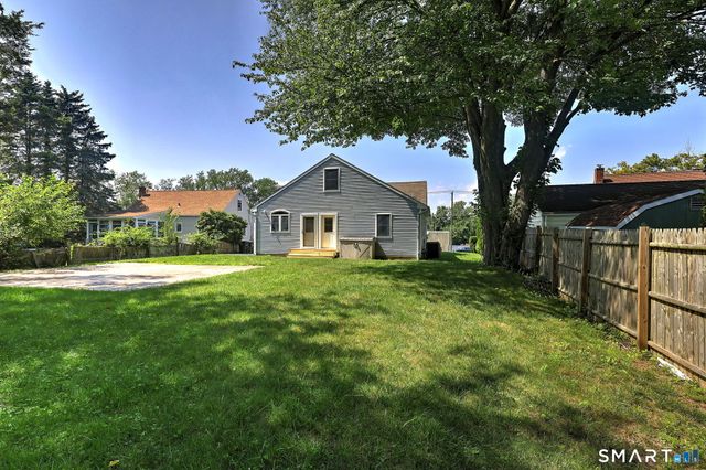 647 New Haven Avenue, Milford, CT 06460