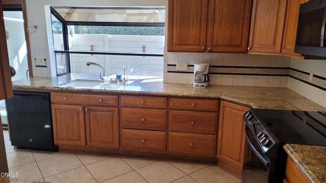 2105 Avenida San Antero Drive, Camarillo, CA 93010