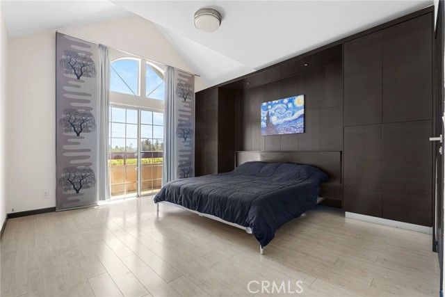 4301 Fulton Avenue 301, Sherman Oaks, CA 91423