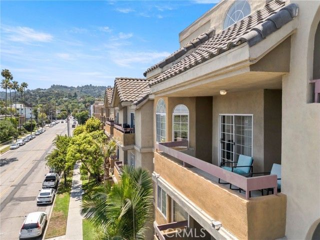 4301 Fulton Avenue 301, Sherman Oaks, CA 91423