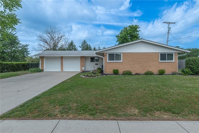463 Young Drive, Fairborn, OH 45324