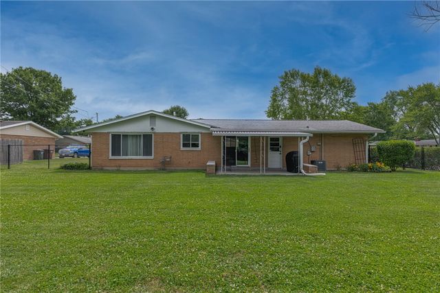 463 Young Drive, Fairborn, OH 45324