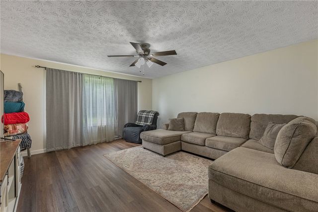 463 Young Drive, Fairborn, OH 45324