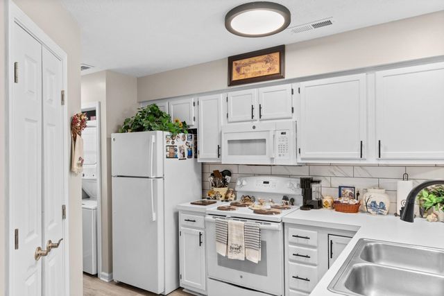 533 White River Dr Unit 18D, Myrtle Beach, SC 29579