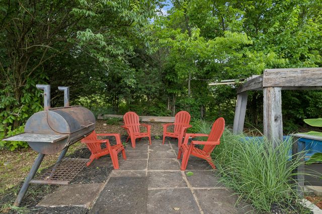 183 Phosphate Ln, Gallatin, TN 37066