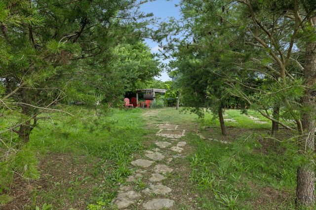 183 Phosphate Ln, Gallatin, TN 37066