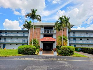 981 Hillcrest Court 115, Hollywood, FL 33021