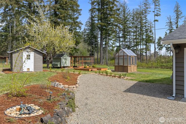 400 E North Mason School Road, Belfair, WA 98528