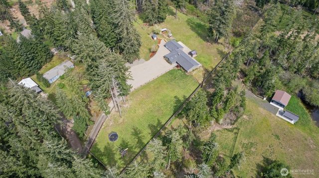 400 E North Mason School Road, Belfair, WA 98528
