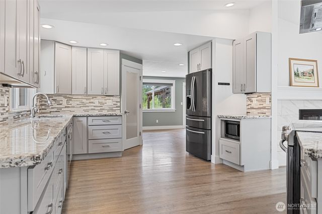 400 E North Mason School Road, Belfair, WA 98528