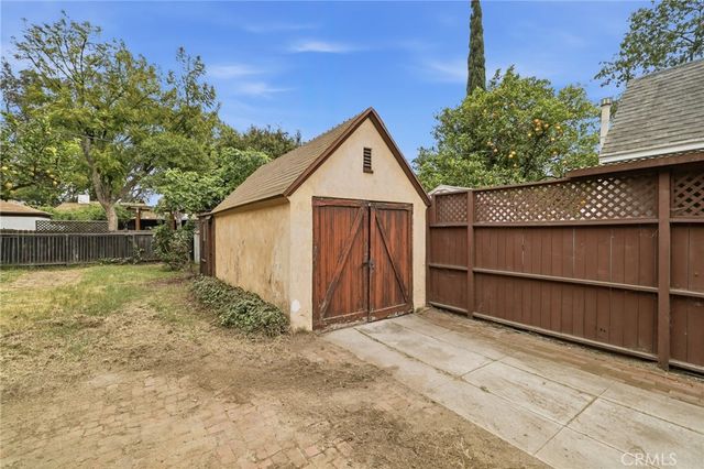 4720 Denny, Toluca Lake, CA 91602