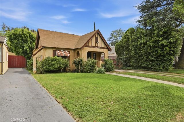 4720 Denny, Toluca Lake, CA 91602