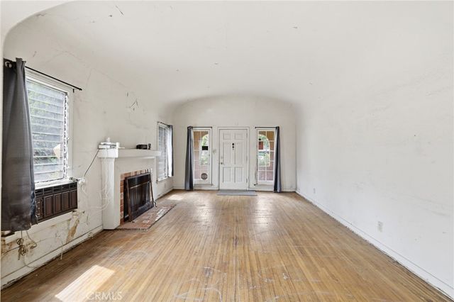 4720 Denny, Toluca Lake, CA 91602