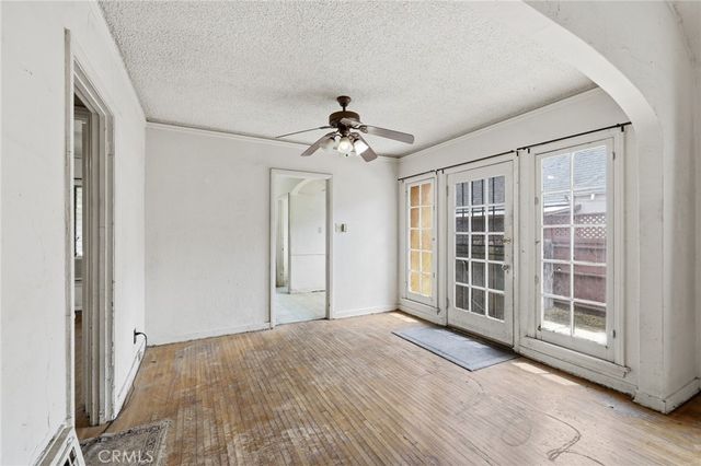 4720 Denny, Toluca Lake, CA 91602