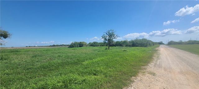 2103 Second St, Bayside, TX 78340