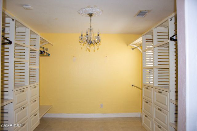 25211 W JACKSON Avenue, Buckeye, AZ 85326