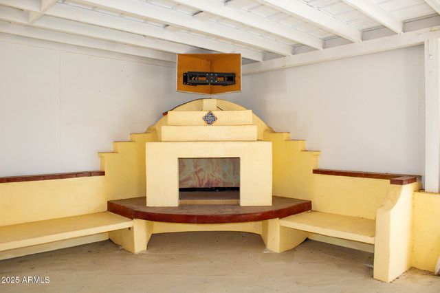 25211 W JACKSON Avenue, Buckeye, AZ 85326