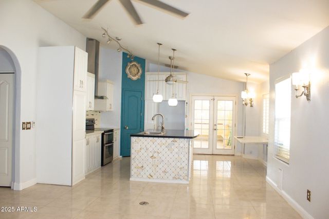 25211 W JACKSON Avenue, Buckeye, AZ 85326