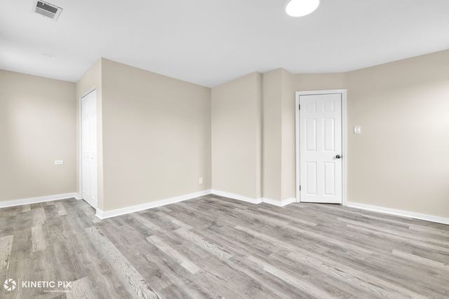 9613 S Yale Avenue, Chicago, IL 60628