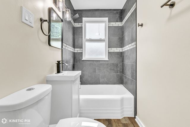 9613 S Yale Avenue, Chicago, IL 60628
