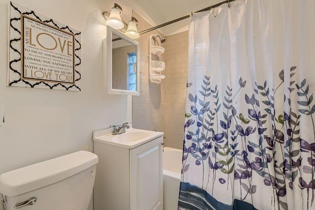 2810 Morgan Avenue N, Minneapolis, MN 55411