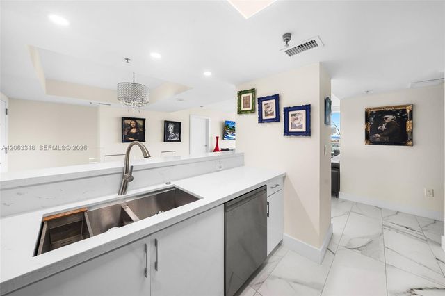 650 West Ave 1408, Miami Beach, FL 33139