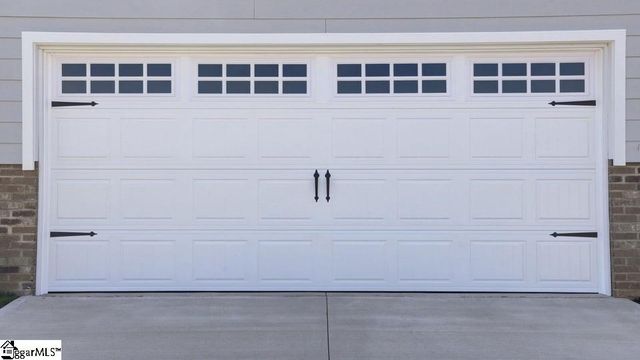 1249 Clearbrook Lane, Campobello, SC 29322