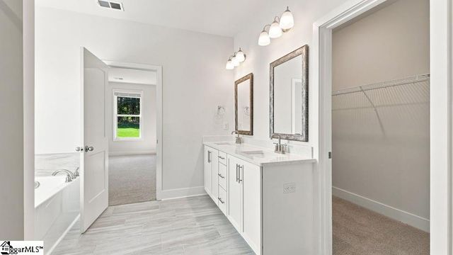 1249 Clearbrook Lane, Campobello, SC 29322
