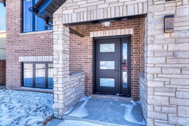 6519 W 82nd Street, Burbank, IL 60459