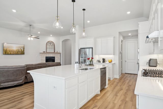 453 Arcane Street, Waxahachie, TX 75165