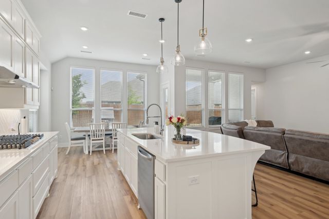 453 Arcane Street, Waxahachie, TX 75165