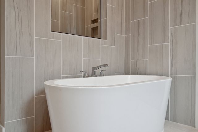 453 Arcane Street, Waxahachie, TX 75165