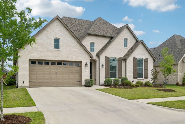 453 Arcane Street, Waxahachie, TX 75165