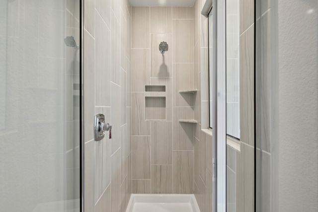 453 Arcane Street, Waxahachie, TX 75165