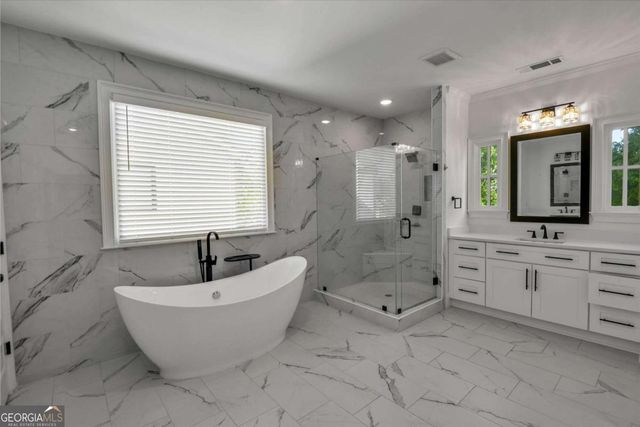 4097 Gilmore Road SE, Smyrna, GA 30080